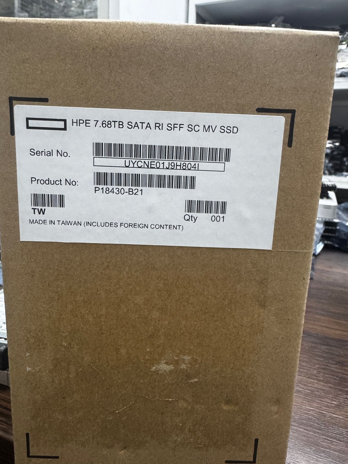 HPE 7.68TB SATA RI SFF SC SSD HPE 7.68TB SATA RI SFF SC SSD